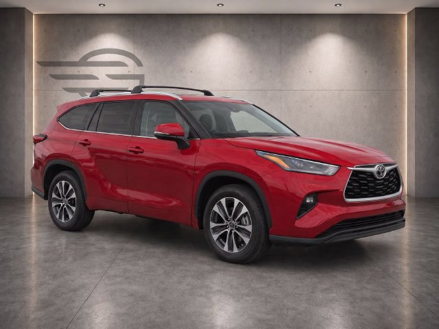 Used 2023 Toyota Highlander XLE FWD image 8