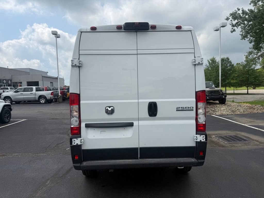 New 2026 RAM ProMaster 2500 w/ Convenience Group FWD image 5