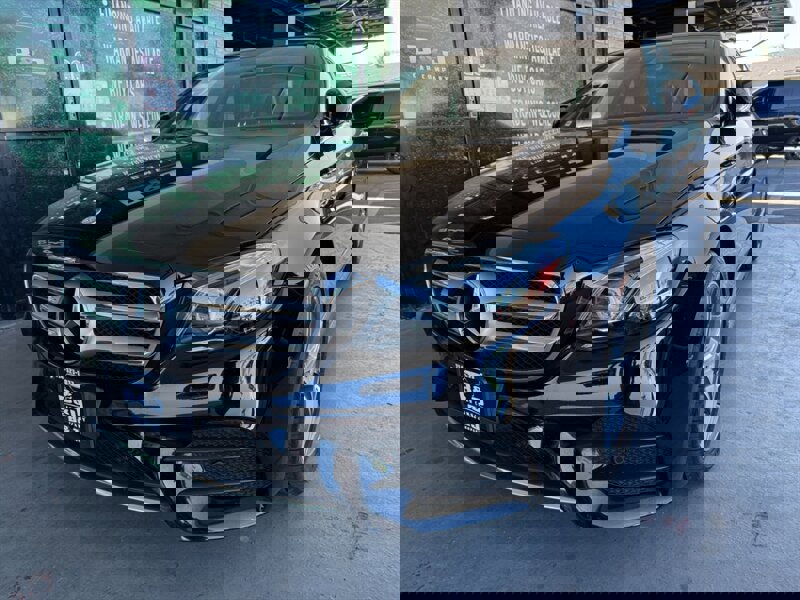 Used 2017 Mercedes-Benz E 300 image 3