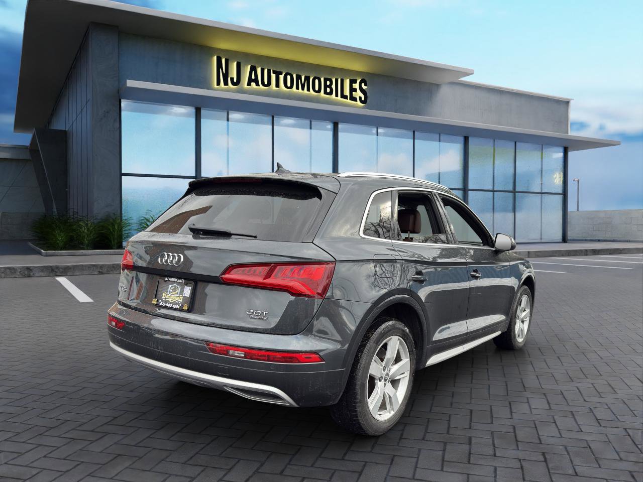 Used 2018 Audi Q5 2.0T Premium Plus w/ Premium Plus Package image 7