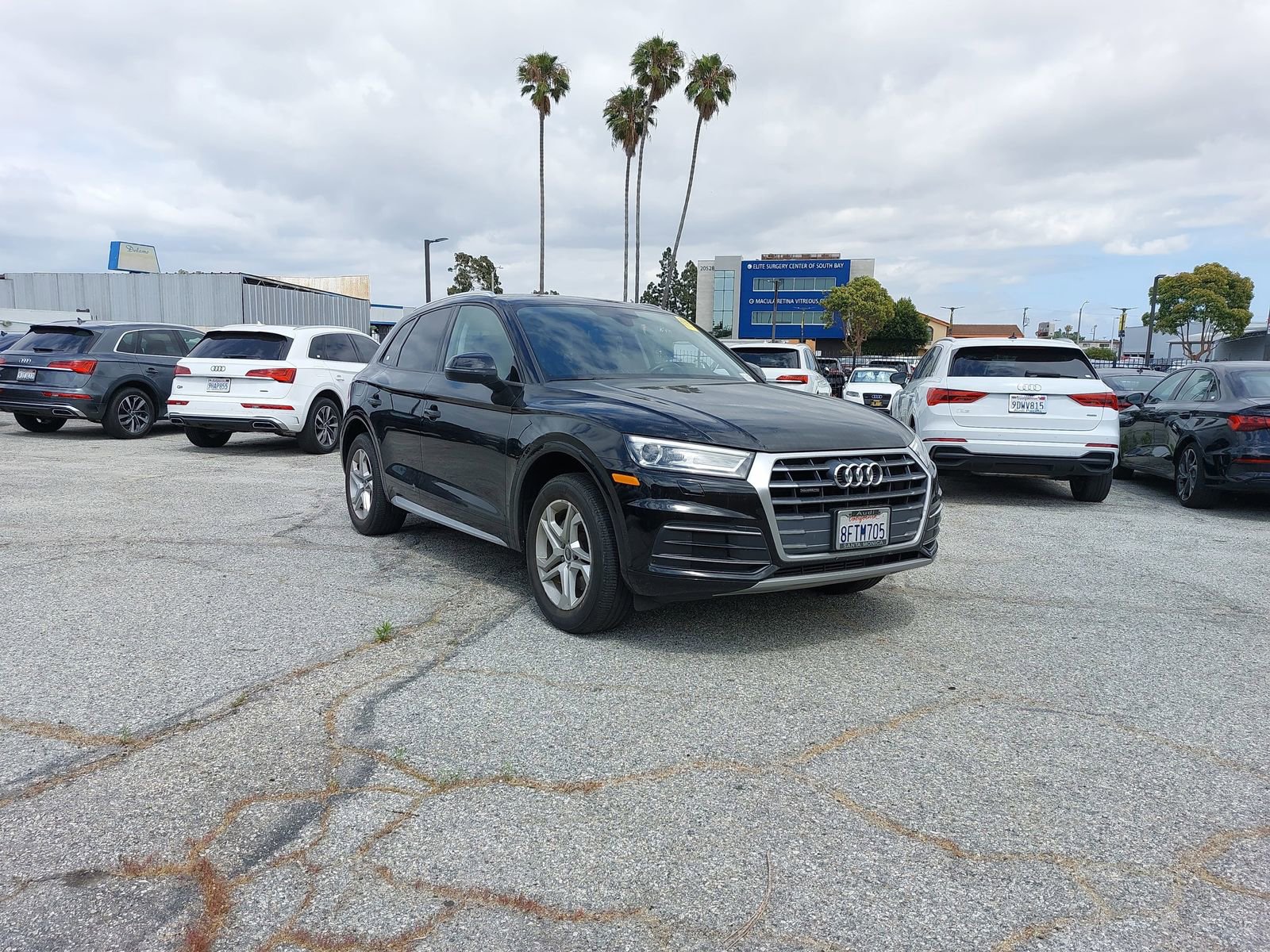 Used 2018 Audi Q5 Premium AWD/4WD image 2