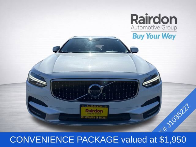 Used 2018 Volvo V90 T6 Cross Country w/ Convenience Package image 2