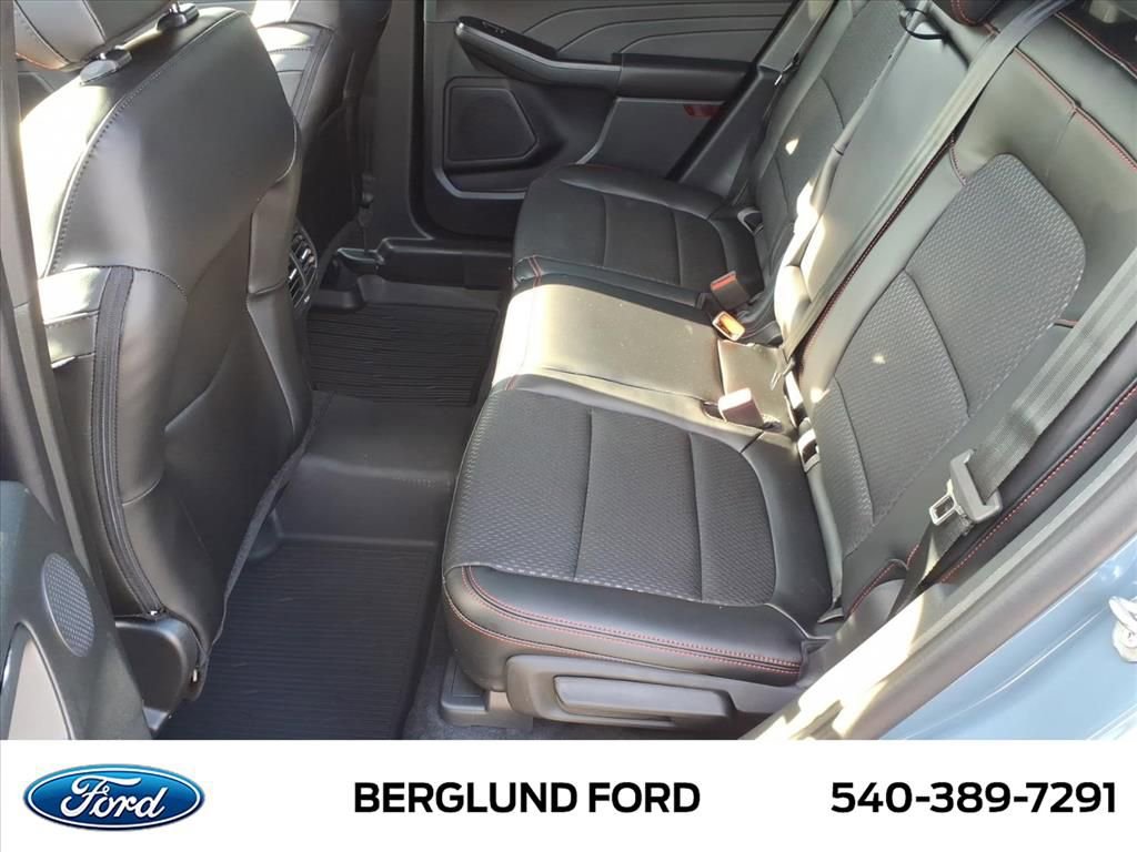 New 2026 Ford Escape ST-Line Select w/ Tech Pack #2 AWD/4WD image 12