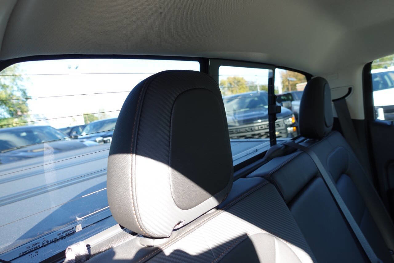 Used 2022 GMC Canyon AT4 image 32