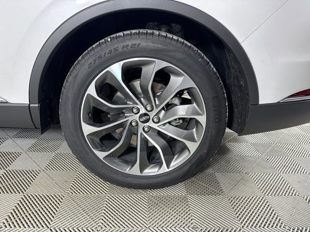 New 2025 Lincoln Aviator Reserve w/ Luxury Package image 30