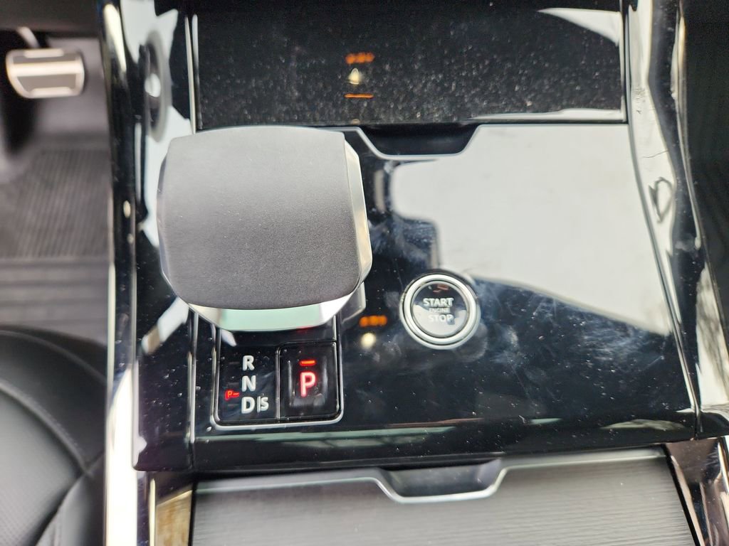 New 2025 Land Rover Range Rover Sport Dynamic SE image 16