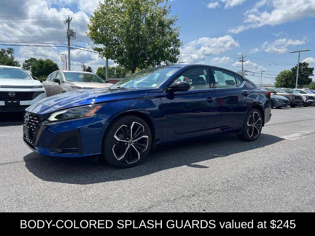 Certified 2024 Nissan Altima 2.5 SR w/ SR Premium Package AWD/4WD image 8