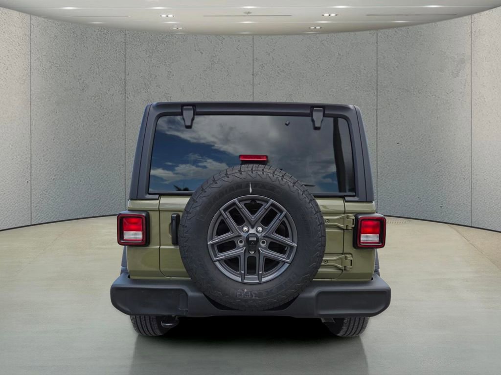 Used 2025 Jeep Wrangler Sport AWD/4WD image 5