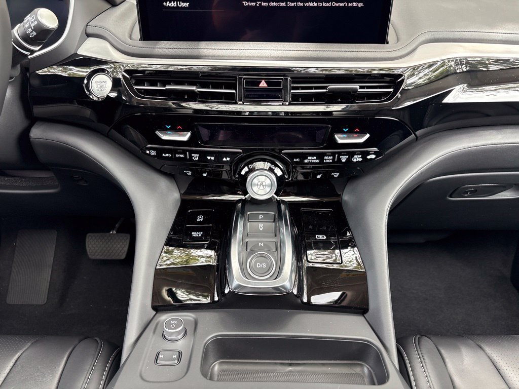 New 2026 Acura MDX w/ Technology Package FWD image 25