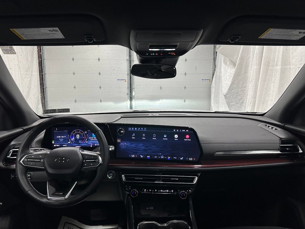 Used 2025 Chevrolet Traverse Z71 w/ Driver Confidence Package AWD/4WD image 37