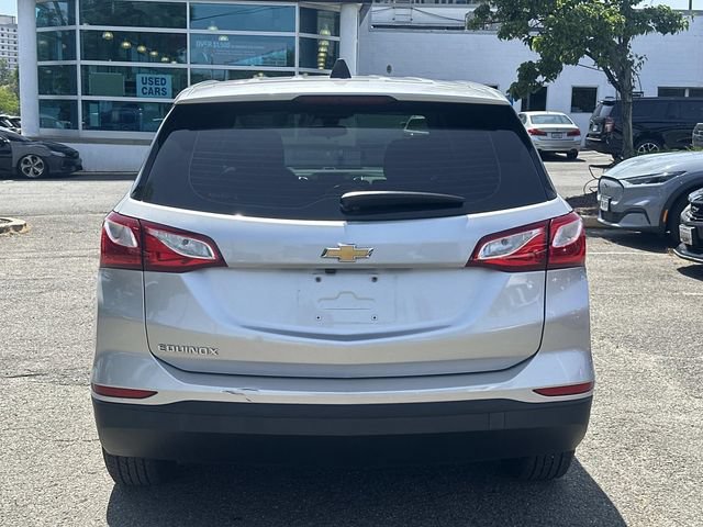 Used 2020 Chevrolet Equinox LS FWD image 3