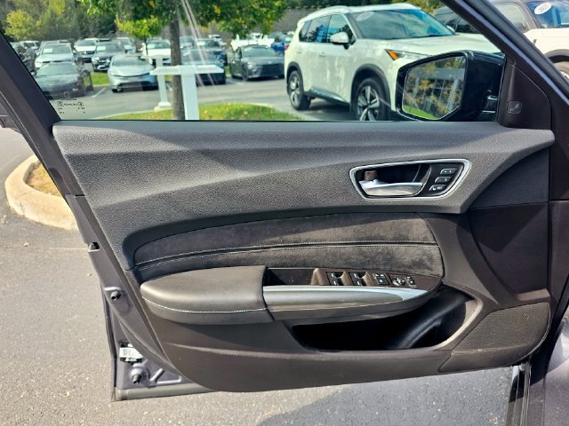 Used 2019 Acura TLX w/ Technology & A-SPEC Package FWD image 21