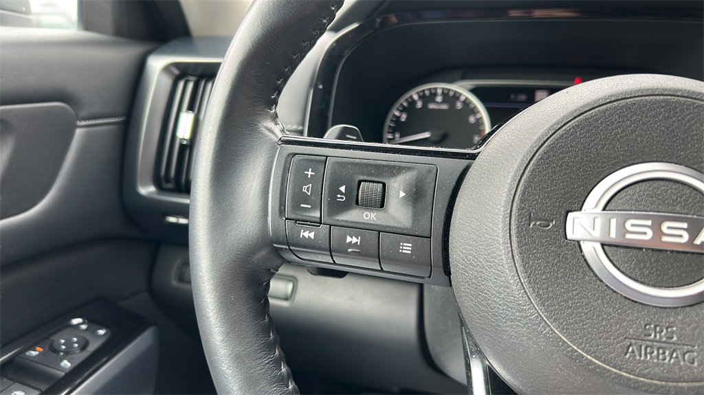 Used 2022 Nissan Pathfinder SL image 26