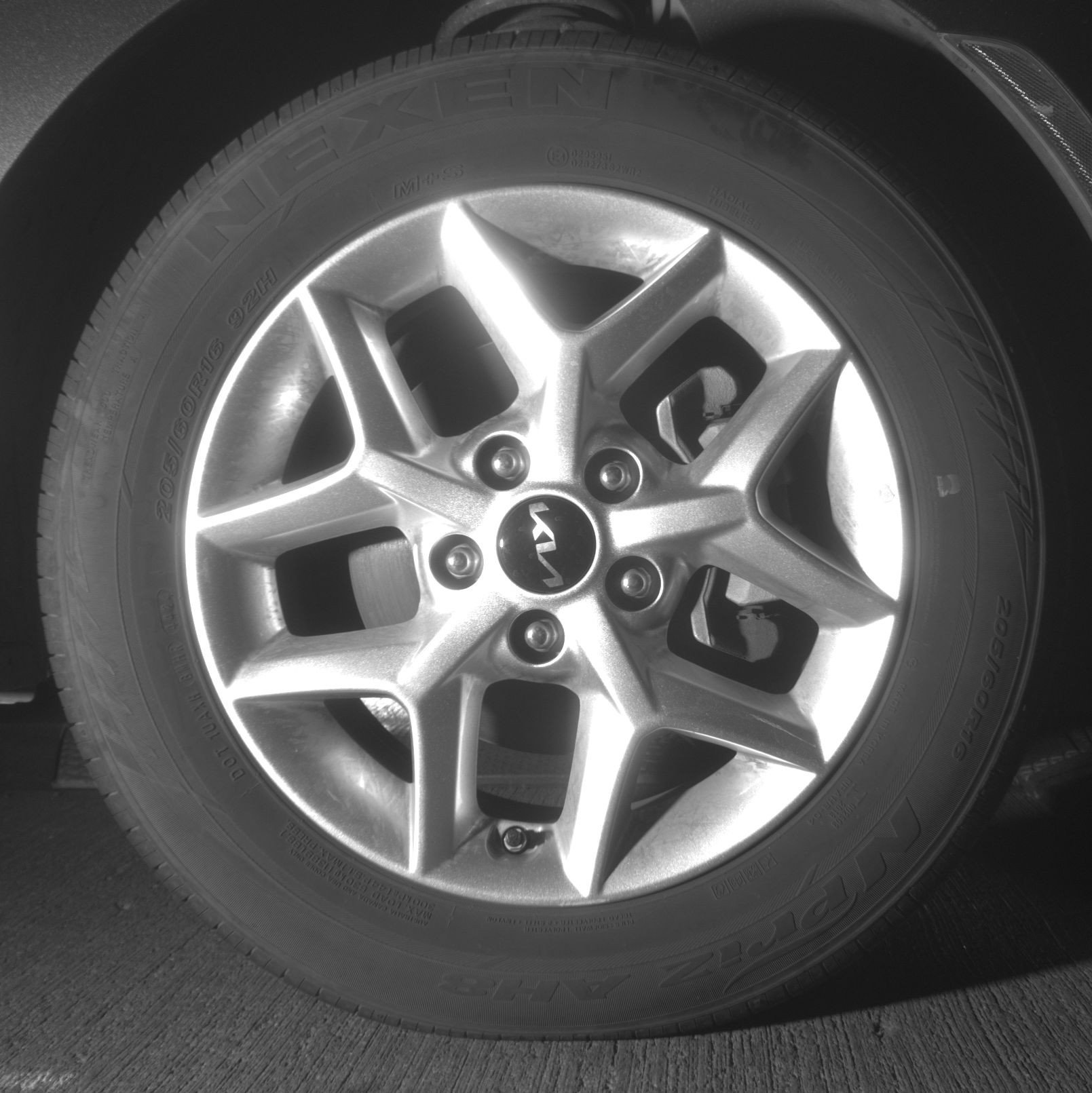 Used 2025 Kia Soul LX w/ LX Technology Package FWD image 13