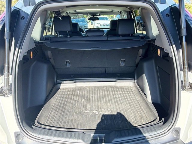 Used 2020 Honda CR-V Touring image 12