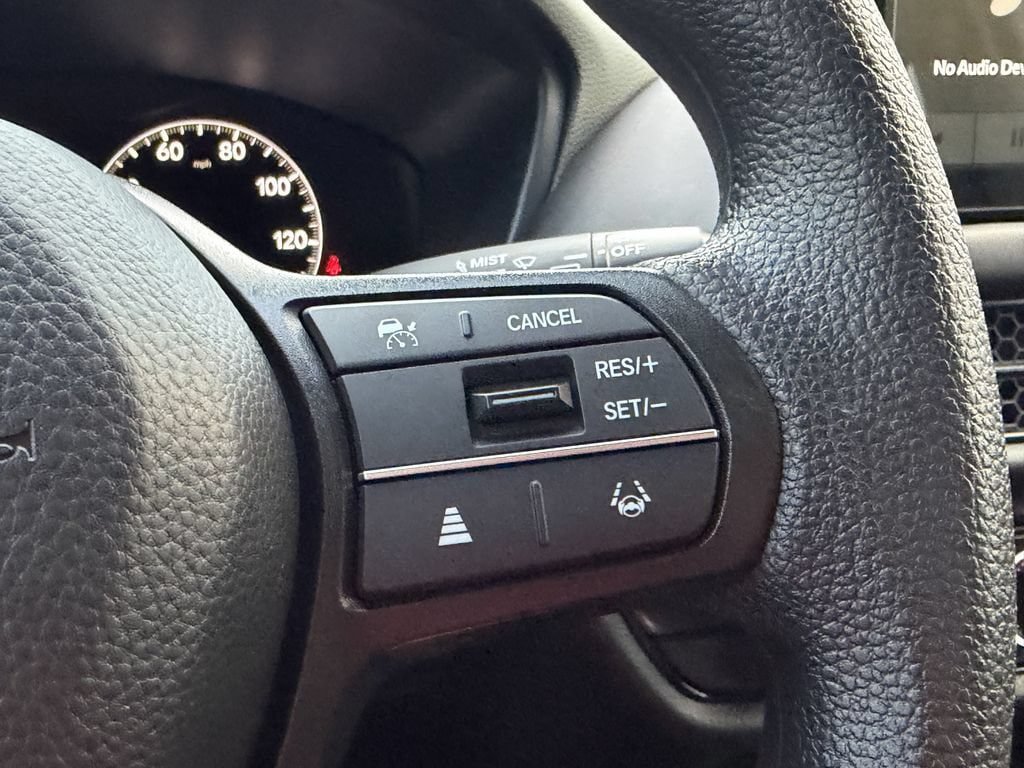 Used 2026 Honda HR-V LX image 28