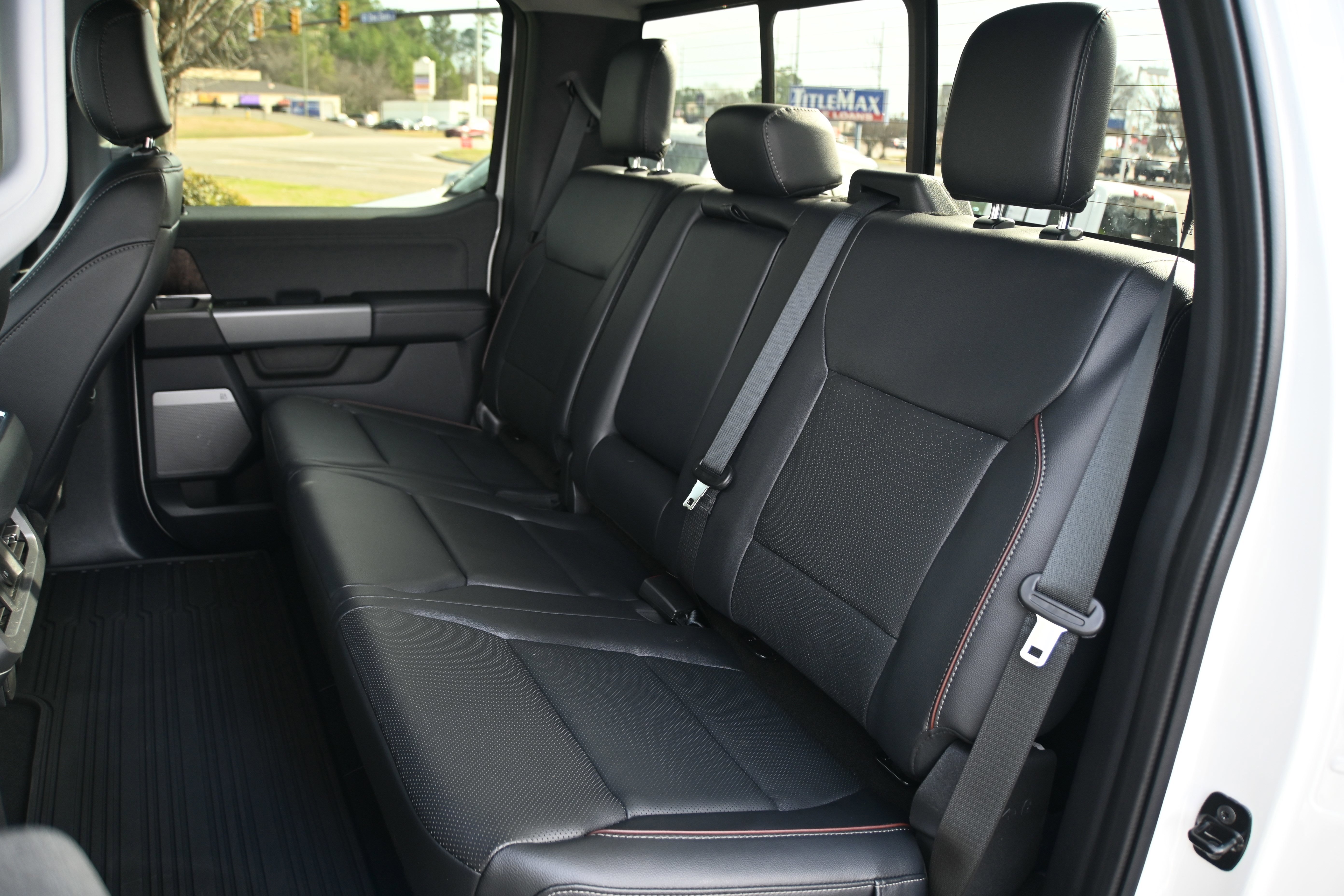 Used 2024 Ford F250 Lariat w/ Lariat Ultimate Package image 10