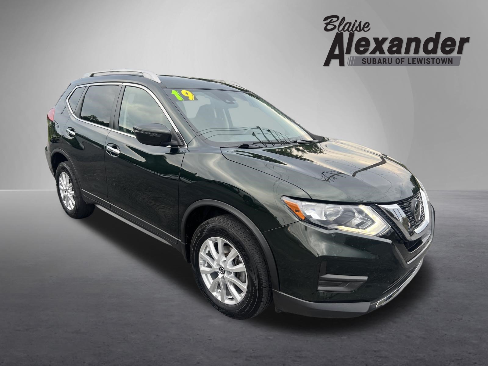 Used 2019 Nissan Rogue SV AWD/4WD video 1