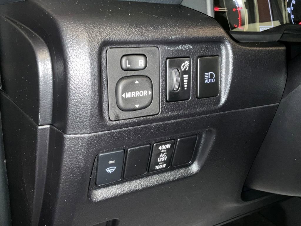 Used 2020 Toyota 4Runner Limited image 38