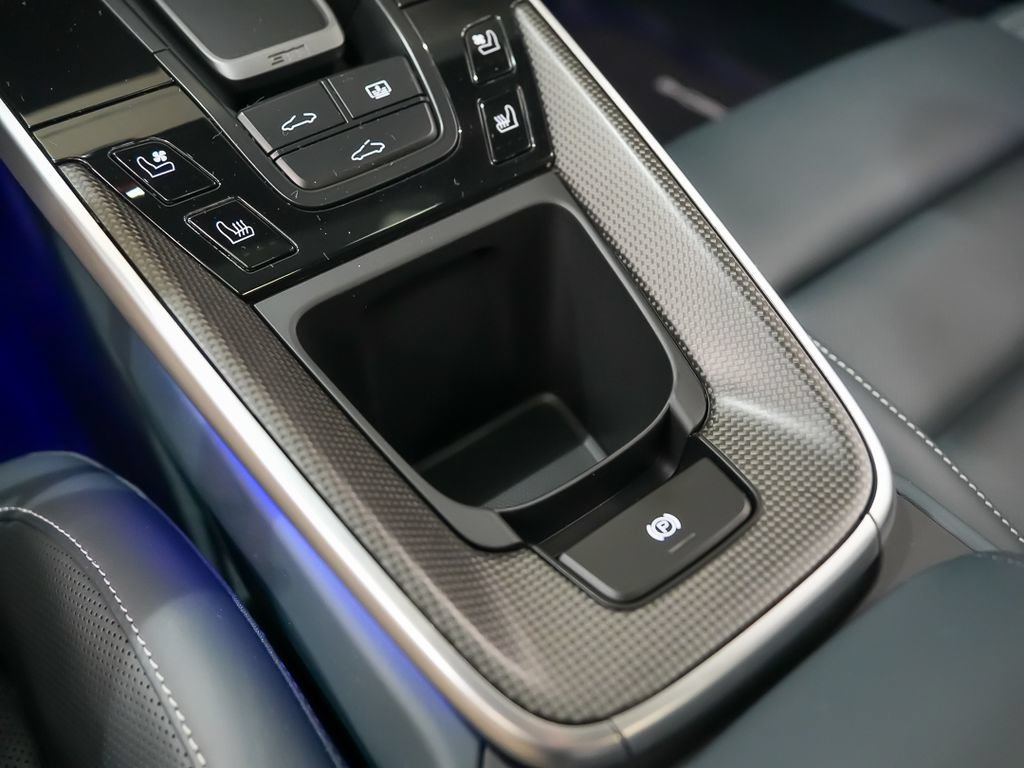 Certified 2021 Porsche 911 Turbo S AWD/4WD image 32