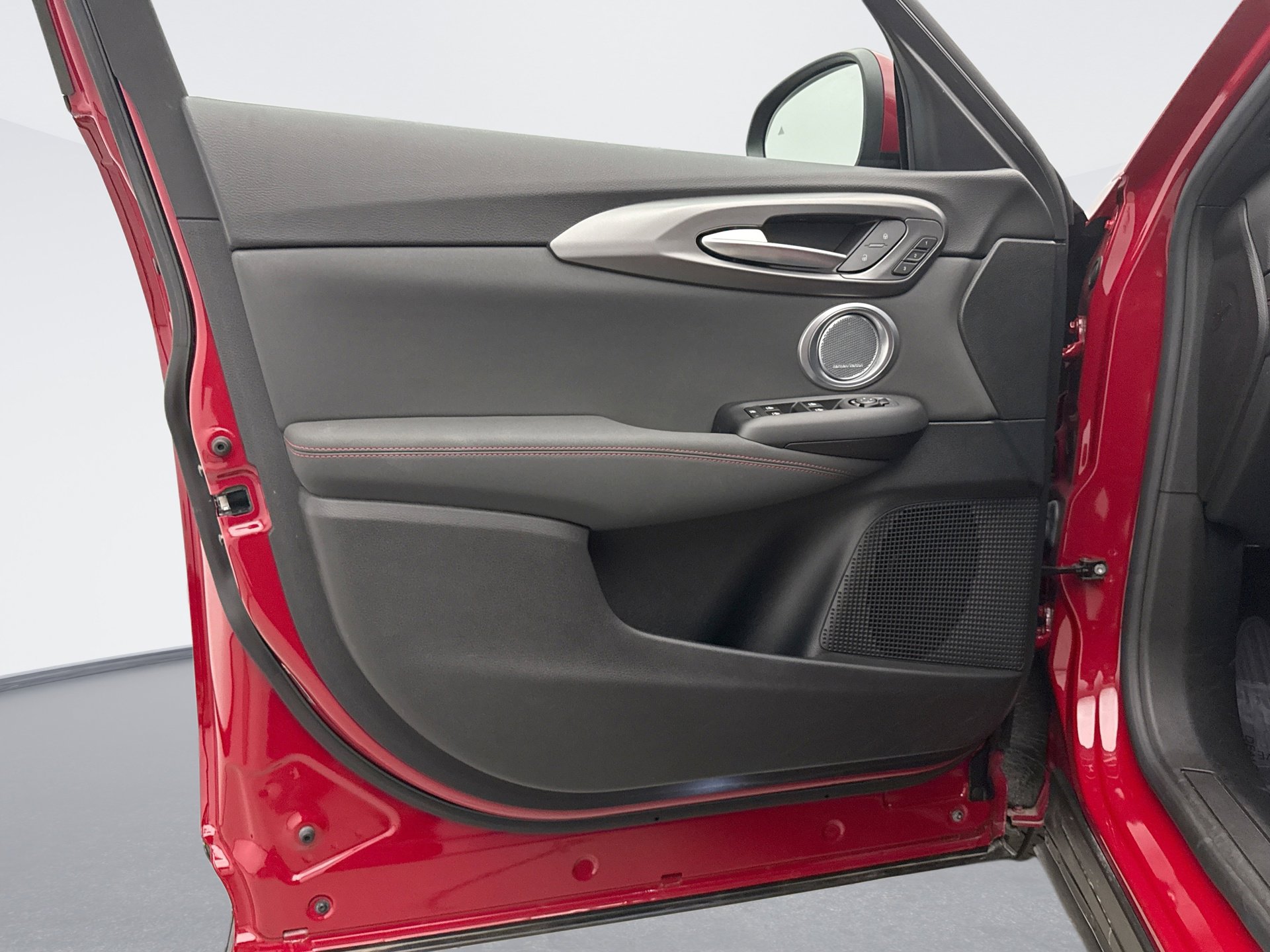 Used 2024 Dodge Hornet R/T Plus image 9