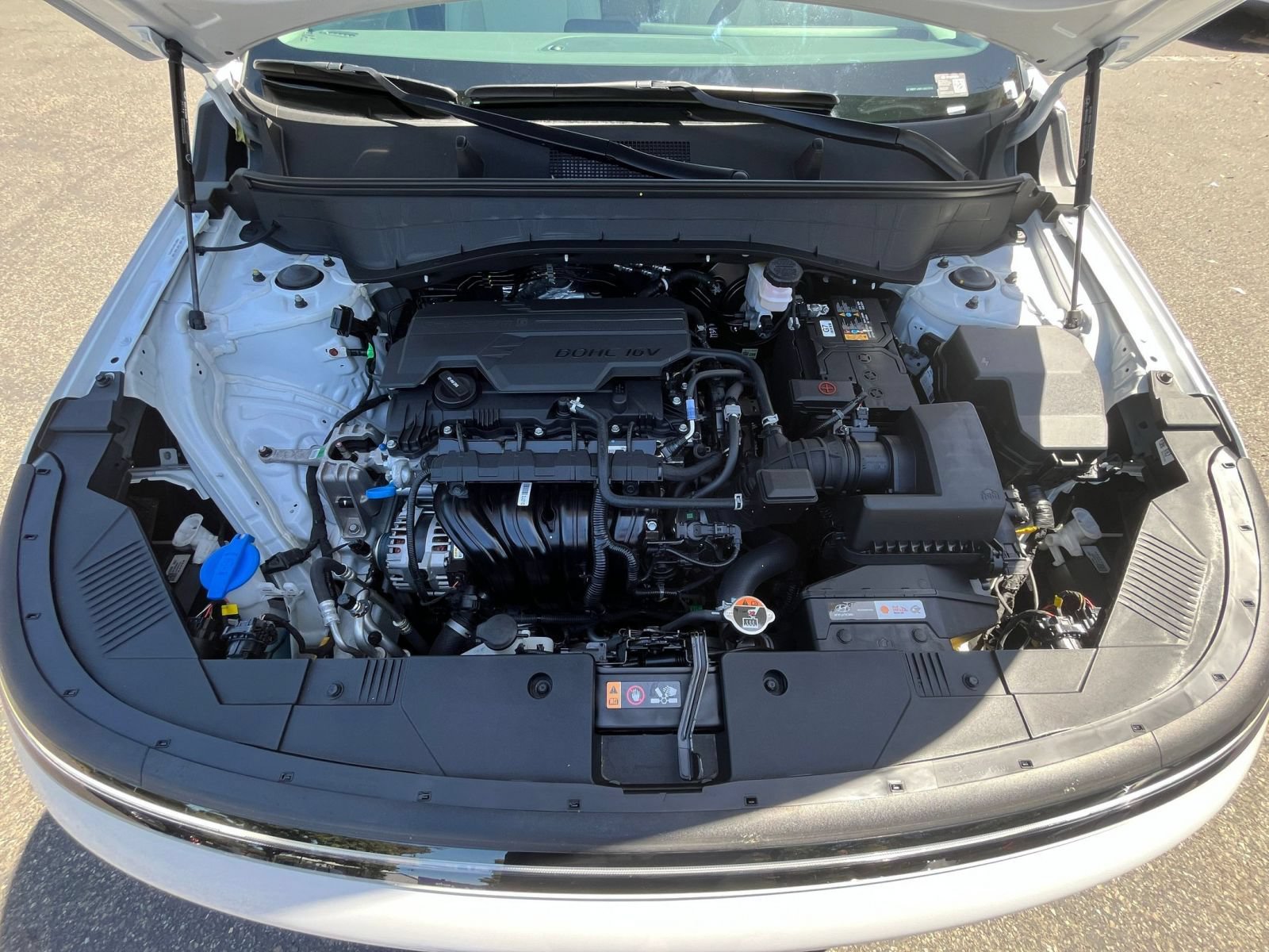 Used 2026 Hyundai Kona SEL Sport FWD image 32