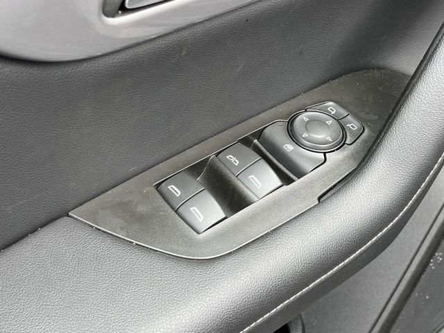 Used 2025 Chevrolet Blazer LT AWD/4WD image 26