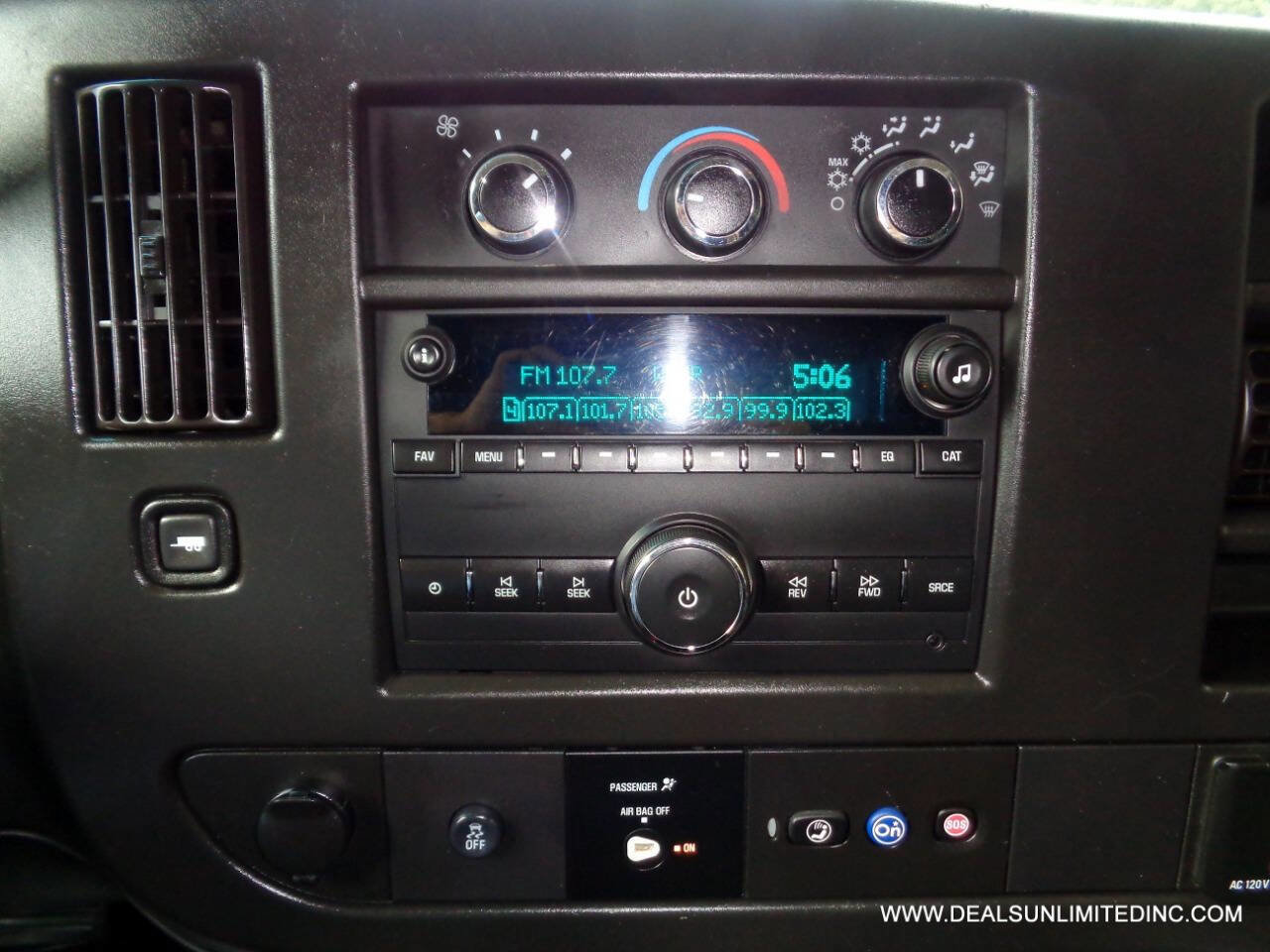 Used 2020 GMC Savana 2500 w/ Driver Convenience Package image 10