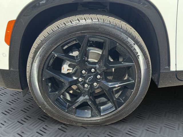 Used 2024 Chevrolet Traverse RS w/ LPO, Floor Liner Package image 27