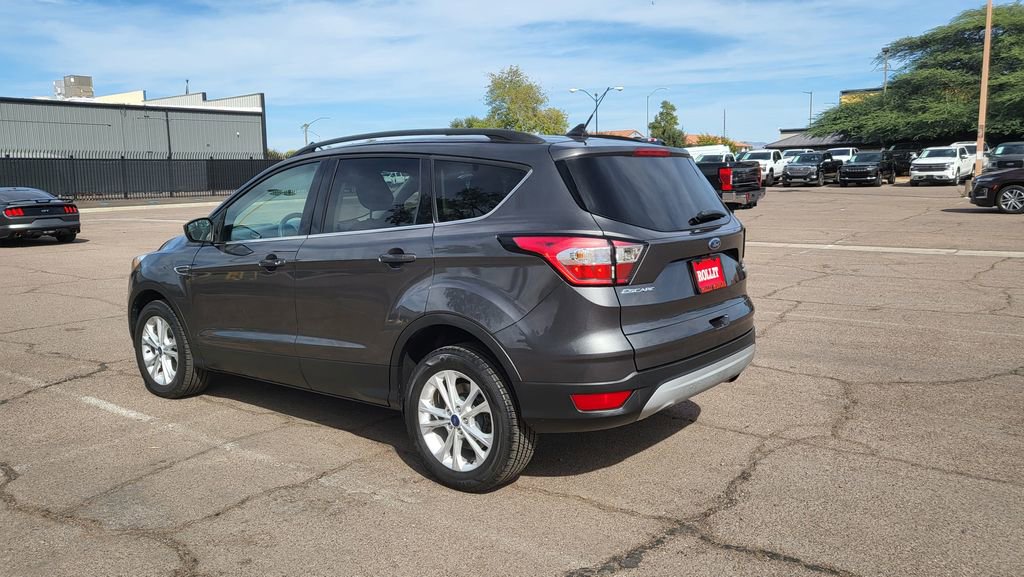 Used 2018 Ford Escape SE w/ SE Sync 3 Package image 6