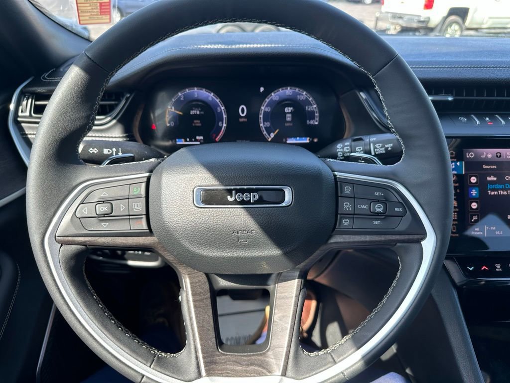Used 2026 Jeep Grand Cherokee Limited Reserve AWD/4WD image 20