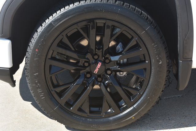 Used 2023 GMC Sierra 1500 Denali AWD/4WD image 10