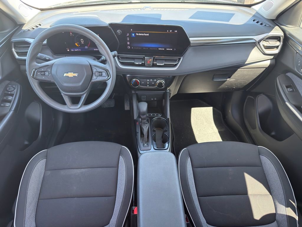 Used 2025 Chevrolet TrailBlazer LT image 25