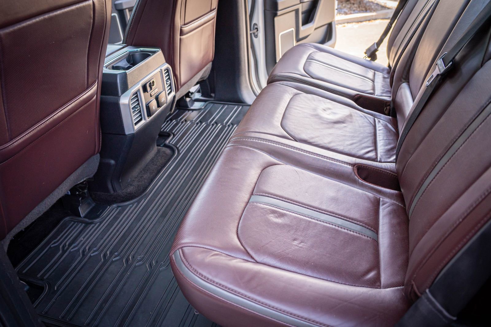 Used 2017 Ford F150 Platinum w/ Technology Package image 29