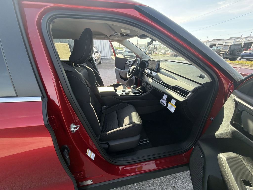 New 2026 Mitsubishi Outlander ES FWD image 24