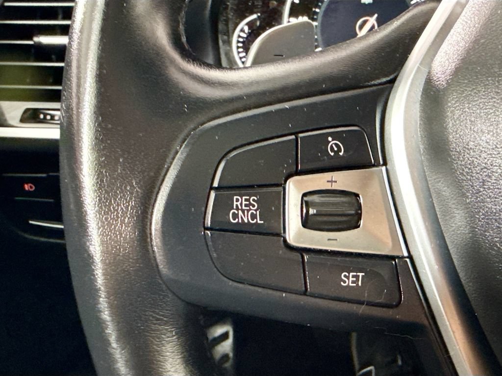 Used 2019 BMW X4 xDrive30i w/ Driving Assistance Package AWD/4WD image 11