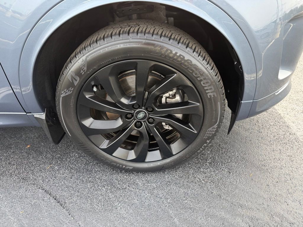 Used 2022 Land Rover Discovery Sport S R-Dynamic image 8