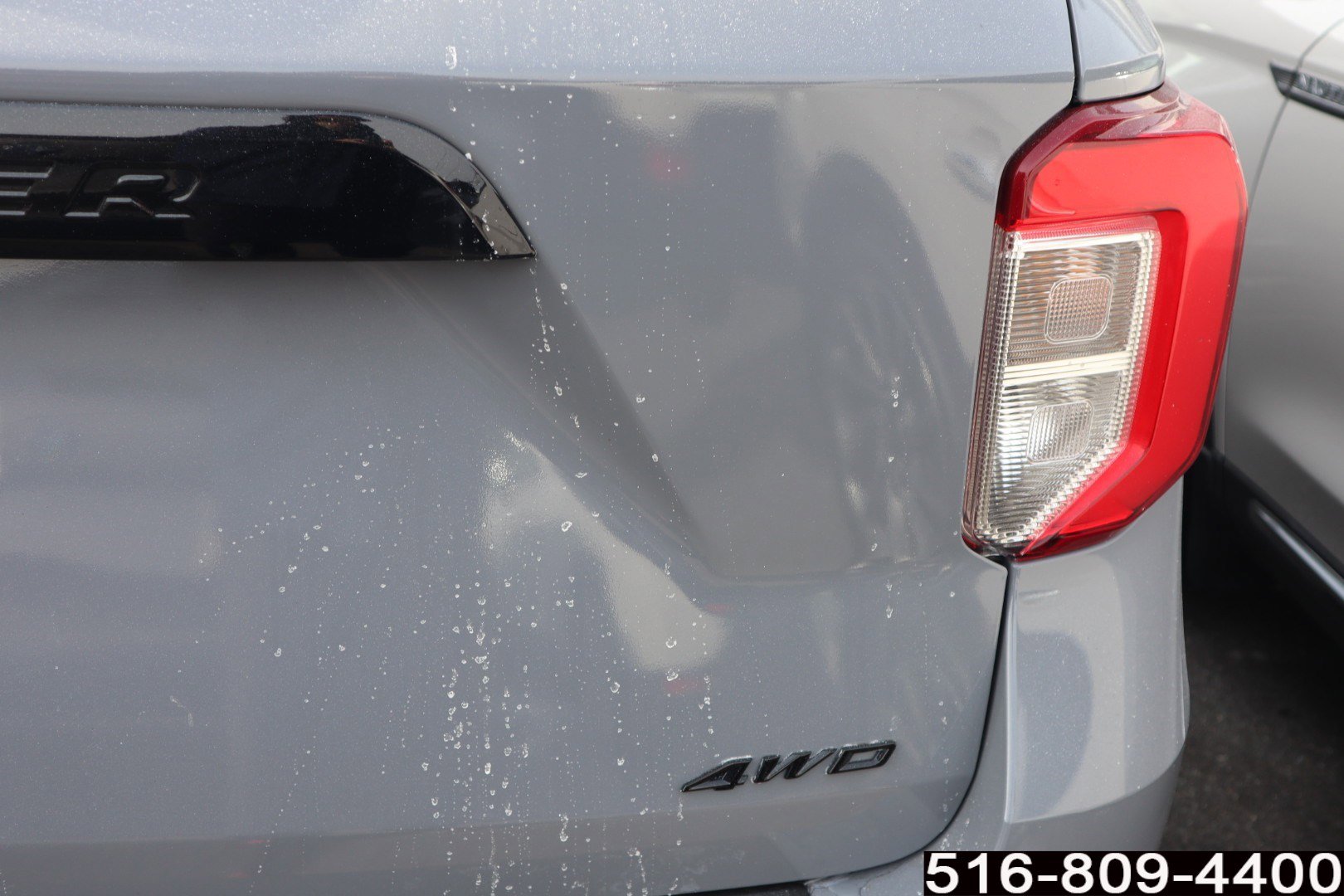 Used 2021 Ford Explorer XLT w/ Equipment Group 202A AWD/4WD image 27