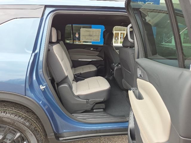 New 2026 Chevrolet Traverse LT w/ Midnight/Sport Edition AWD/4WD image 50