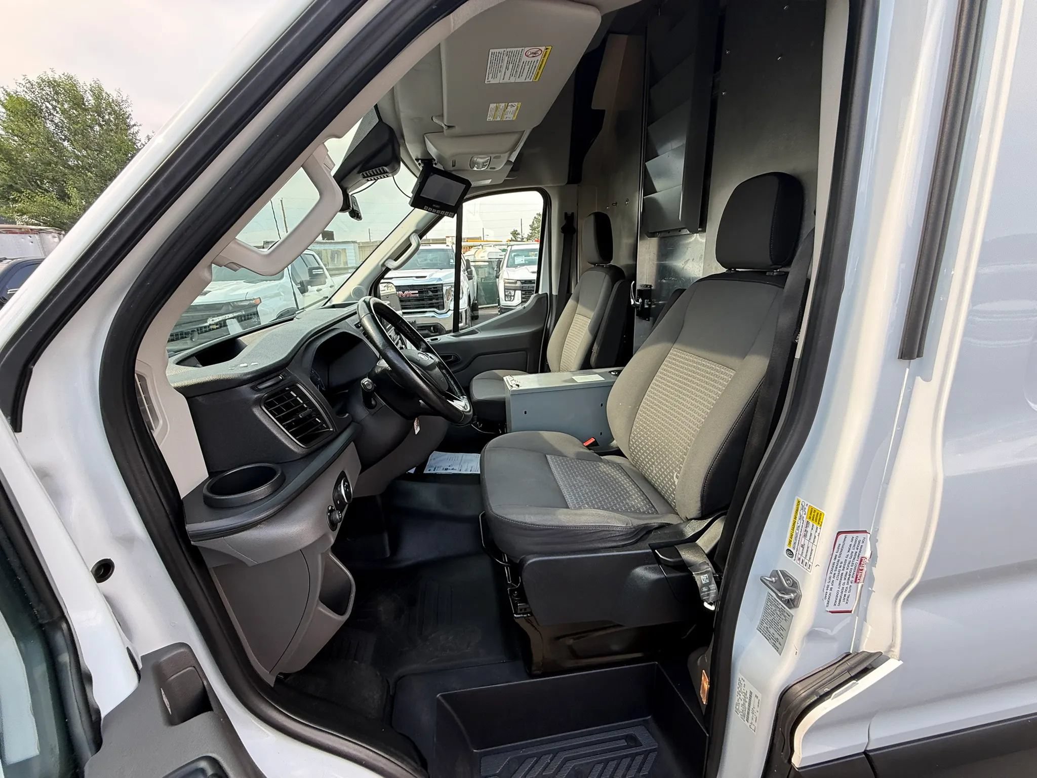 Used 2020 Ford Transit 350 148 High Roof Extended RWD image 19