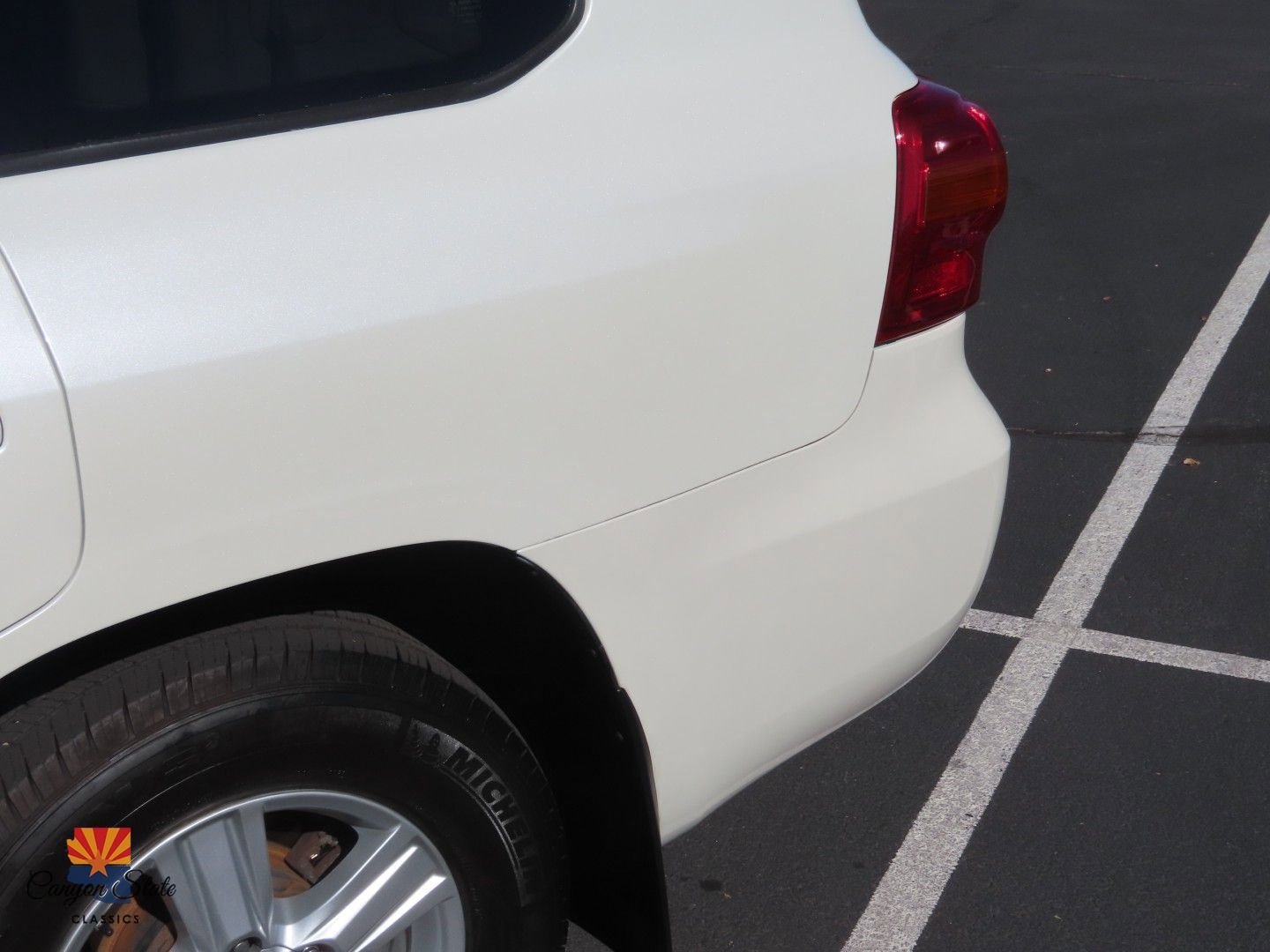 Used 2014 Toyota Land Cruiser image 11