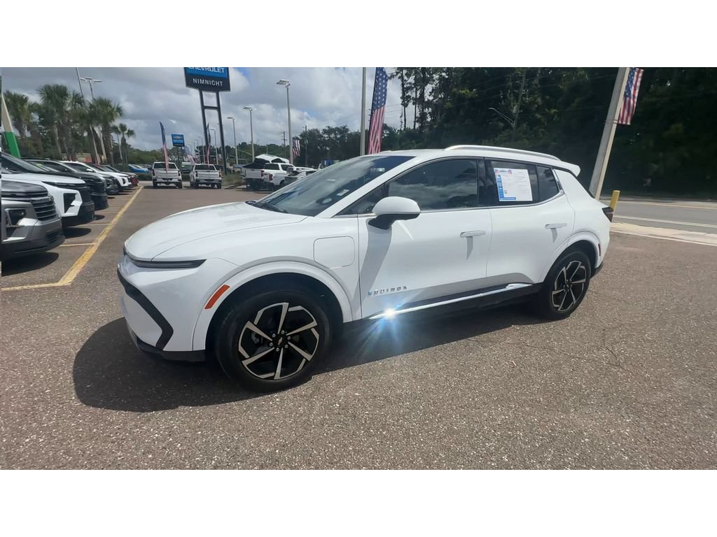 Used 2025 Chevrolet Equinox EV LT AWD/4WD image 6
