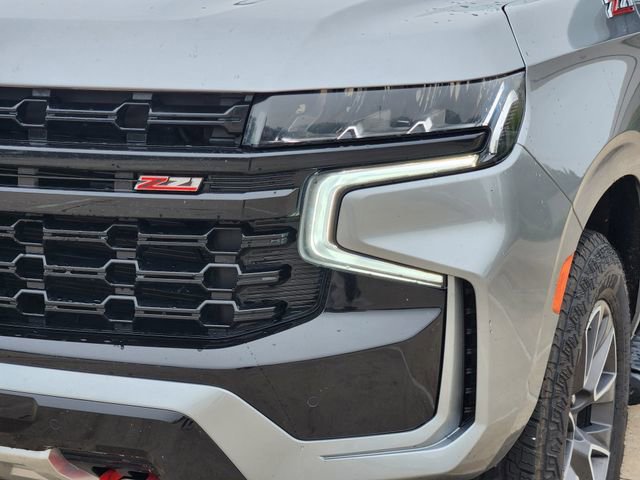 Used 2024 Chevrolet Tahoe Z71 w/ Luxury Package AWD/4WD image 9