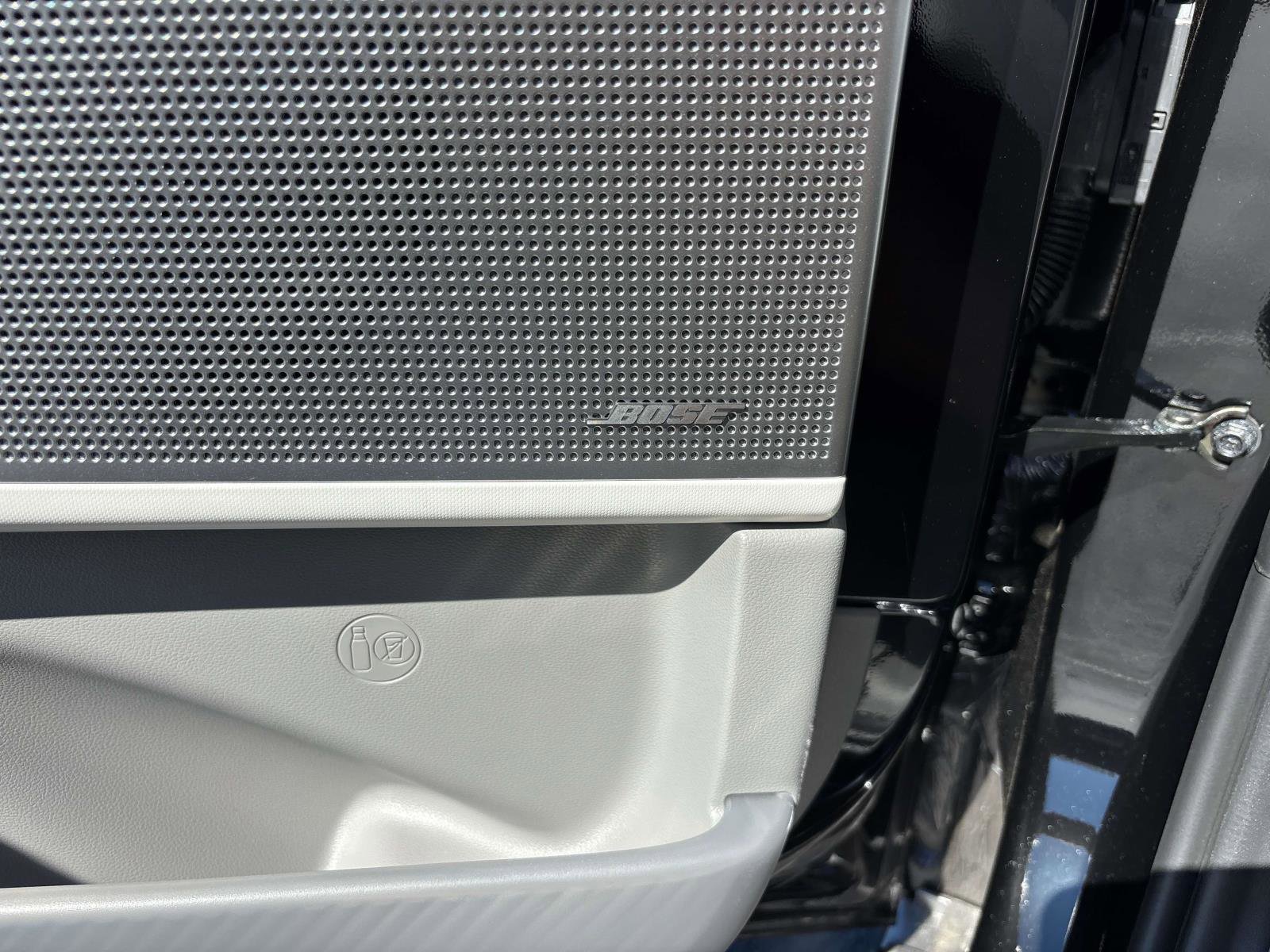 New 2025 Hyundai Ioniq 6 Limited image 6