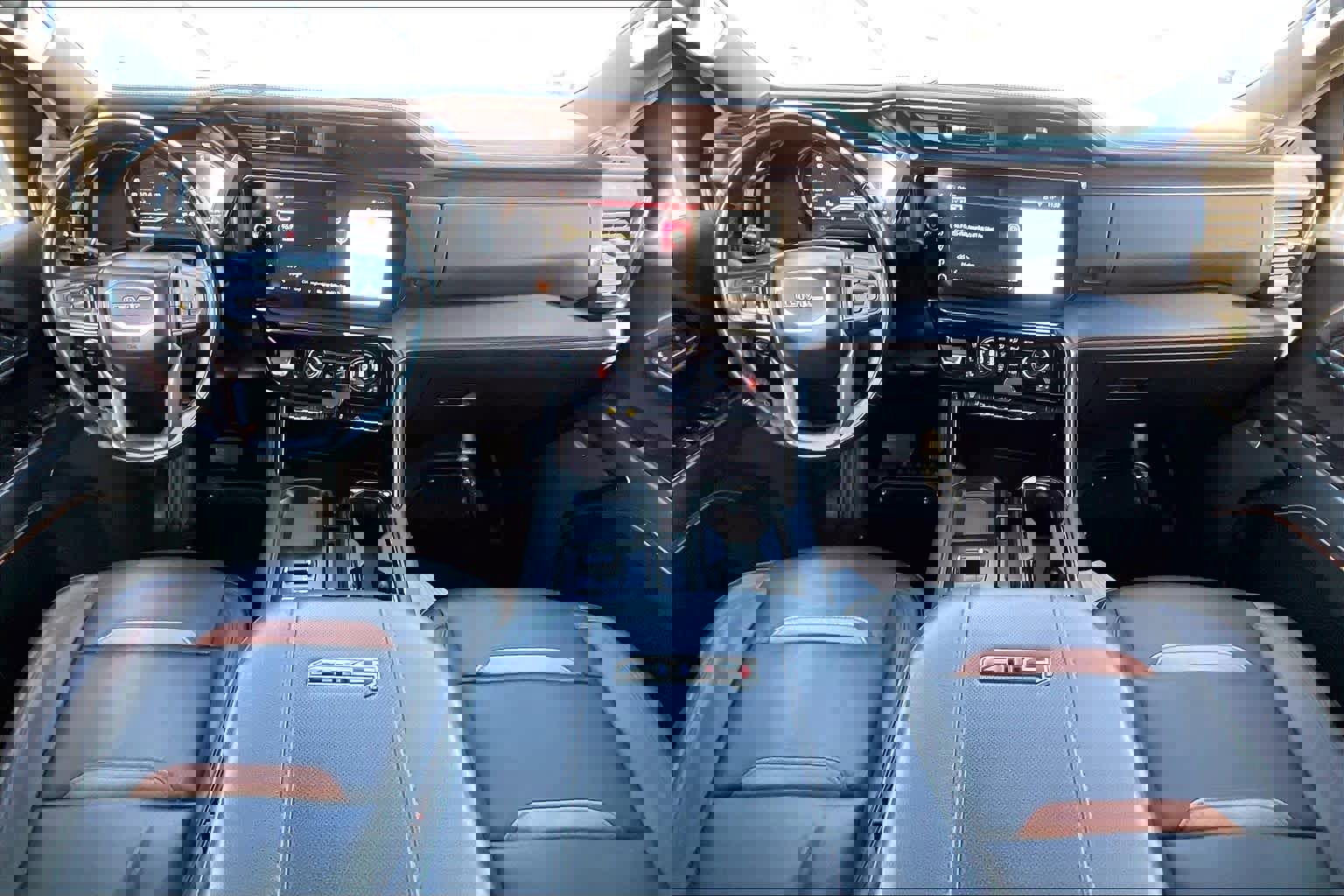 Used 2024 GMC Sierra 2500 AT4 w/ AT4 Premium Plus Package image 15