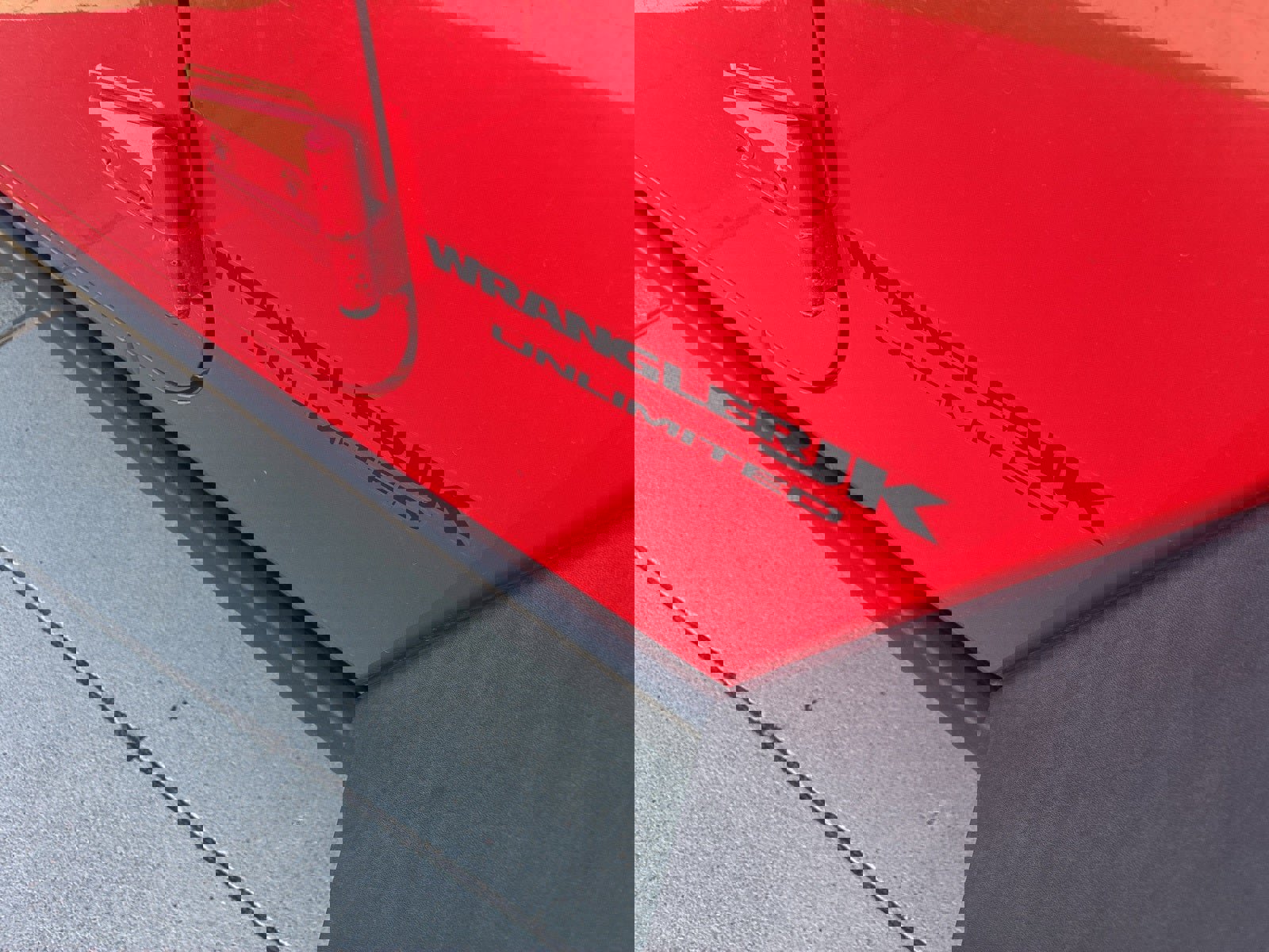 Used 2018 Jeep Wrangler Unlimited Rubicon w/ Connectivity Group image 9