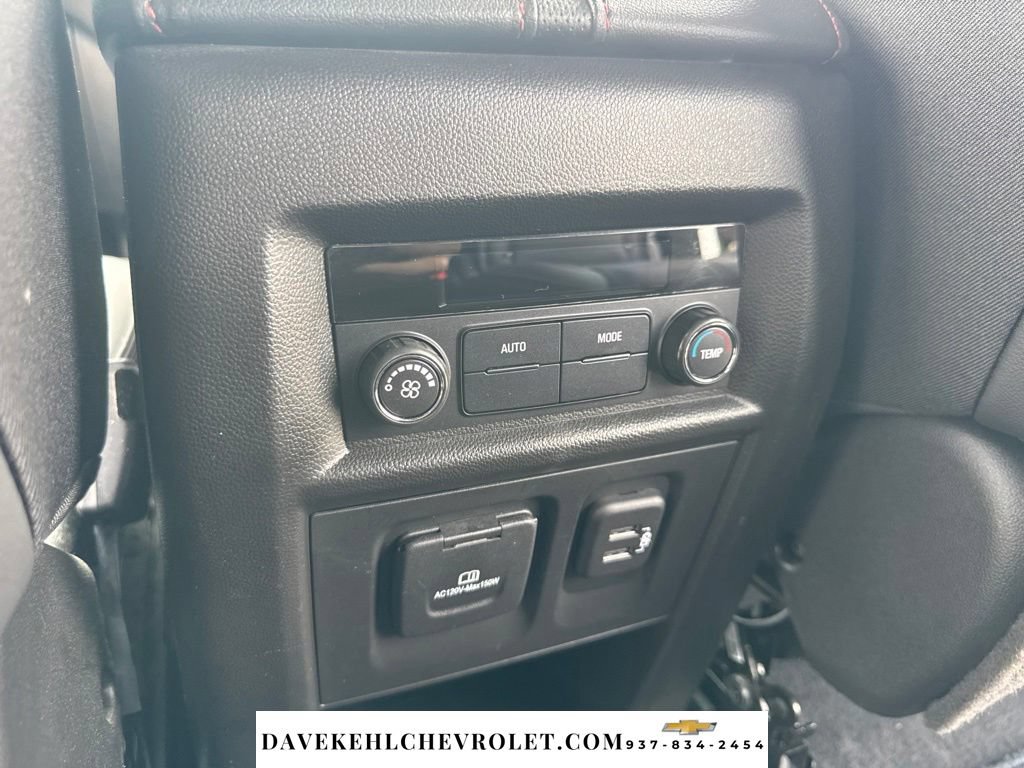 Used 2023 Chevrolet Traverse RS FWD image 25