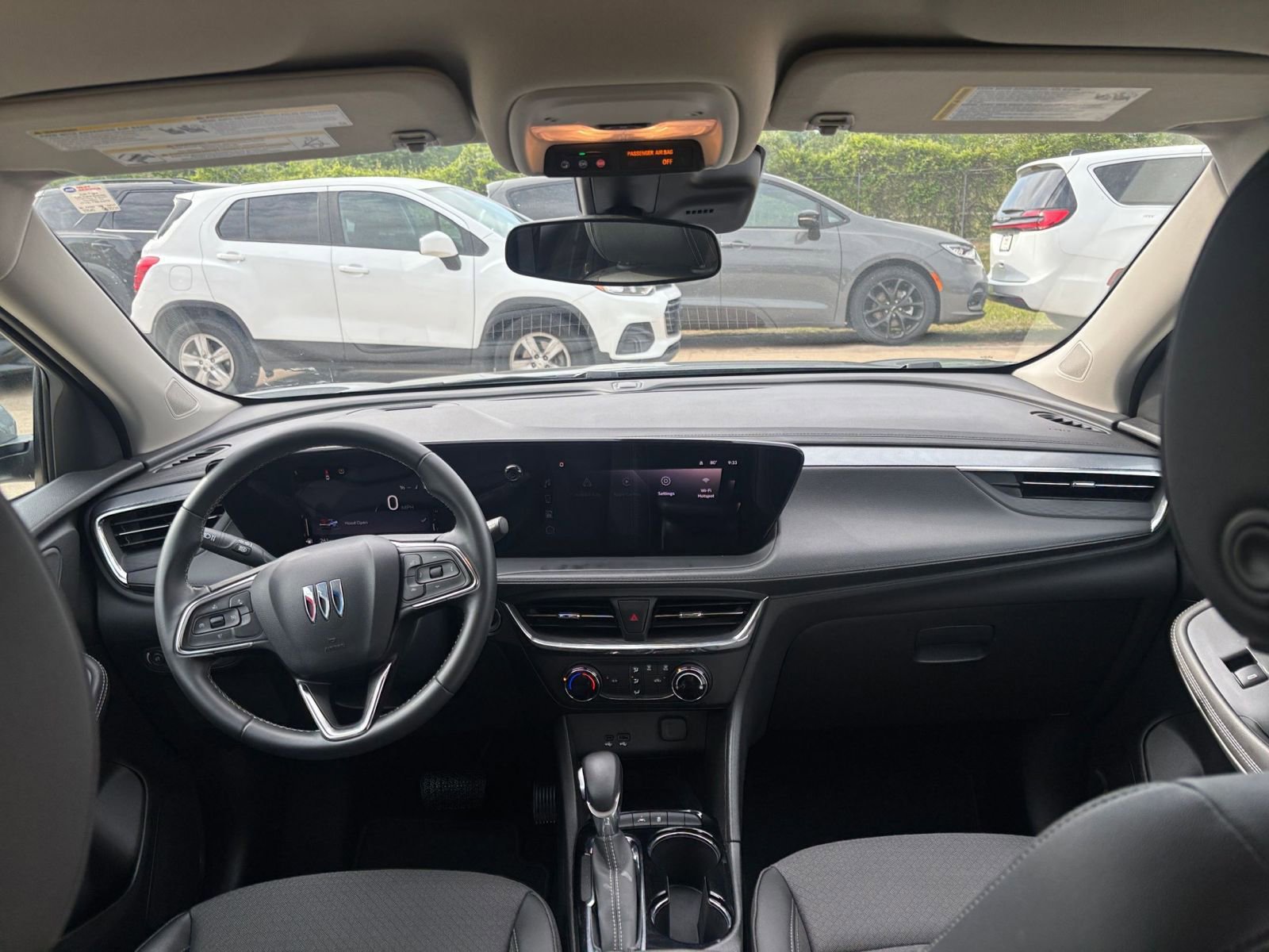 Used 2025 Buick Encore GX Preferred FWD image 32
