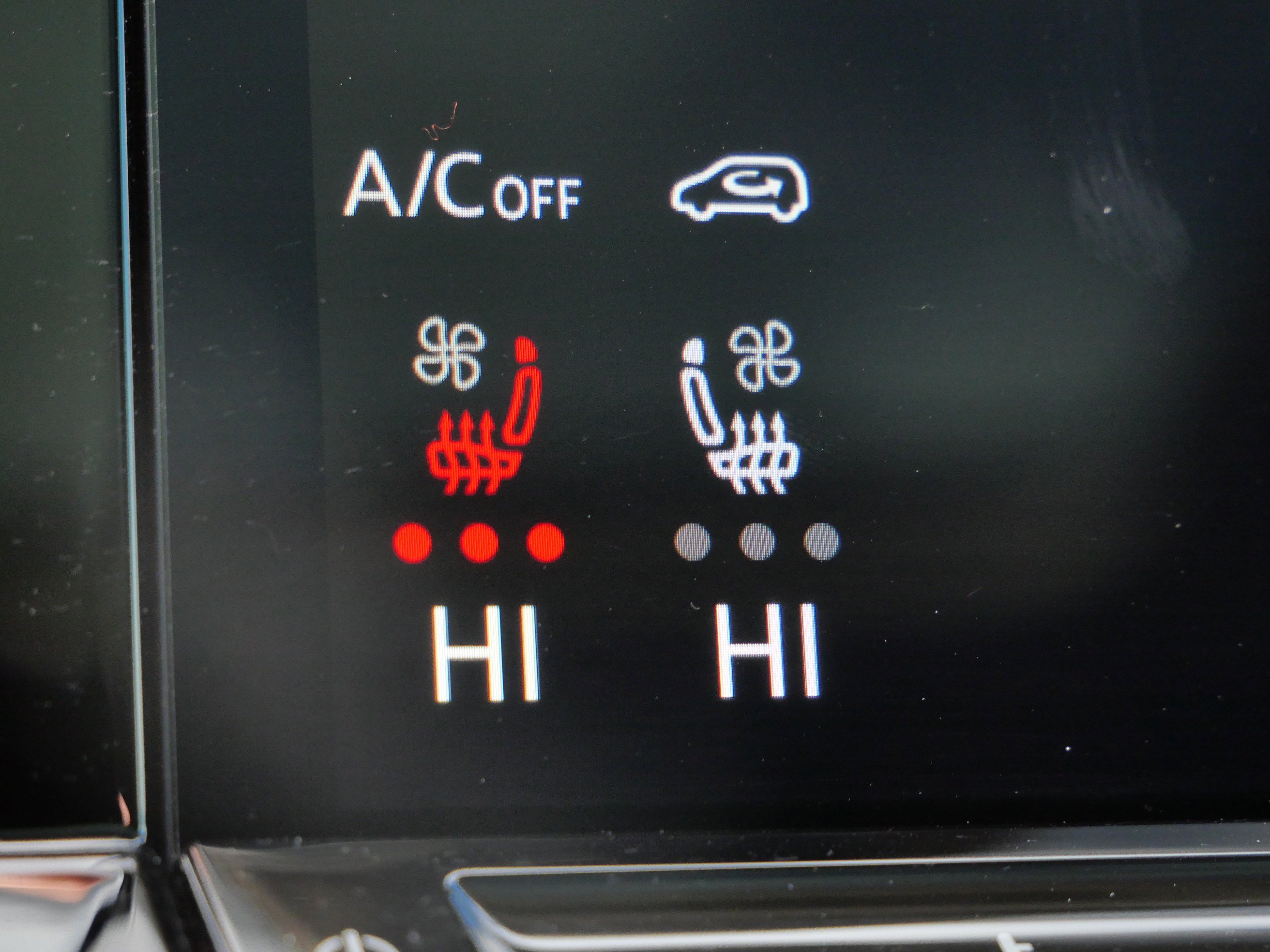 Certified 2024 Volkswagen Atlas SEL Premium R-Line image 30