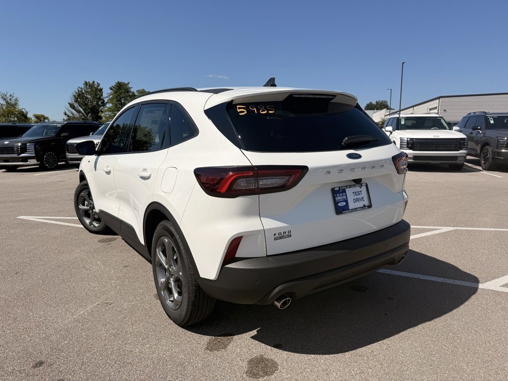 New 2026 Ford Escape ST-Line w/ Tech Pack #1 image 6